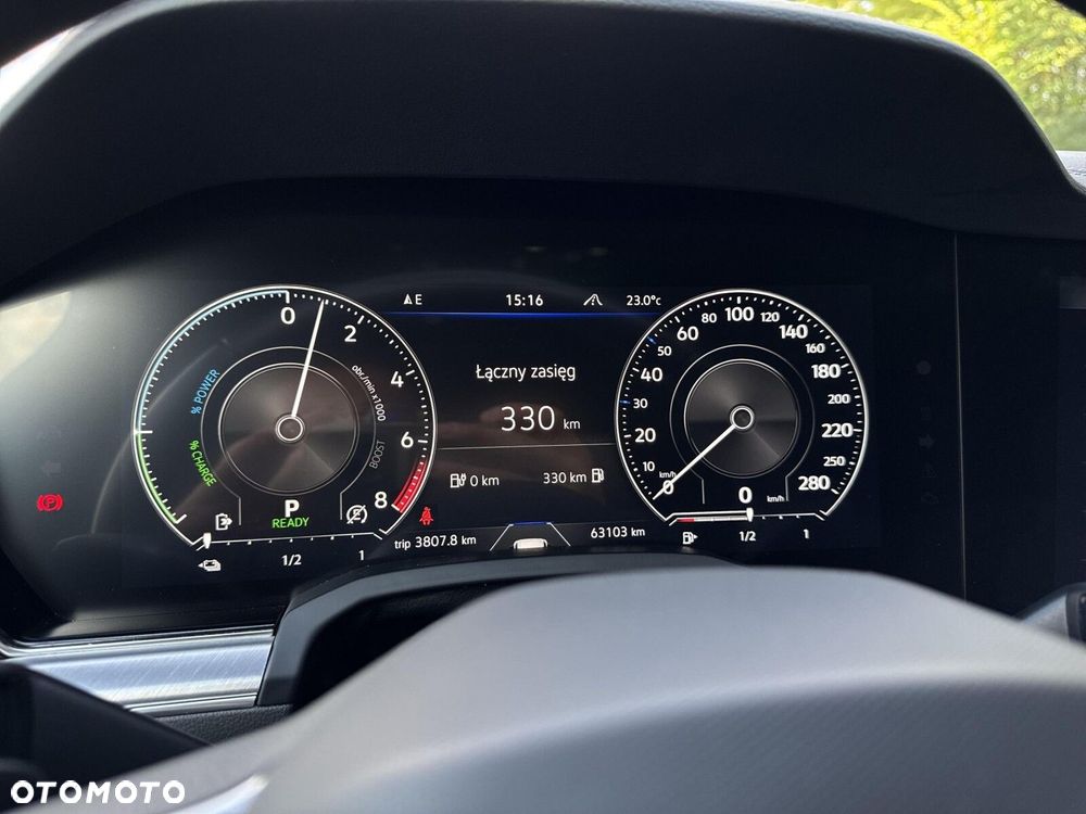 Volkswagen Touareg - 20