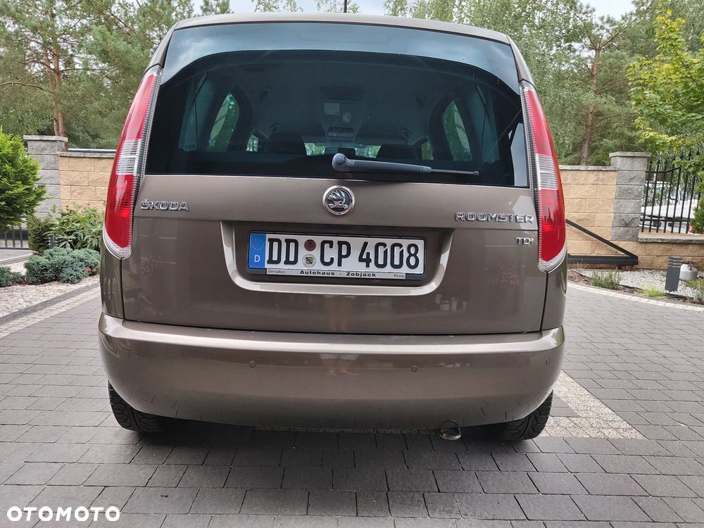 Skoda Roomster 1.6 TDI DPF Elegance PLUS EDITION - 32