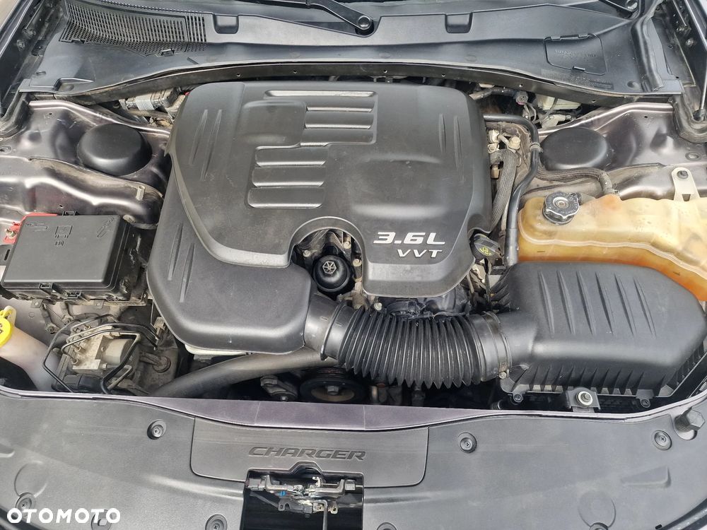 Dodge Charger 3.6 GT - 14