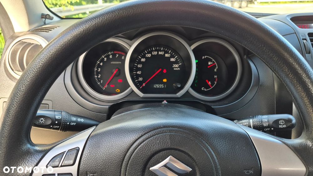 Suzuki Grand Vitara - 17