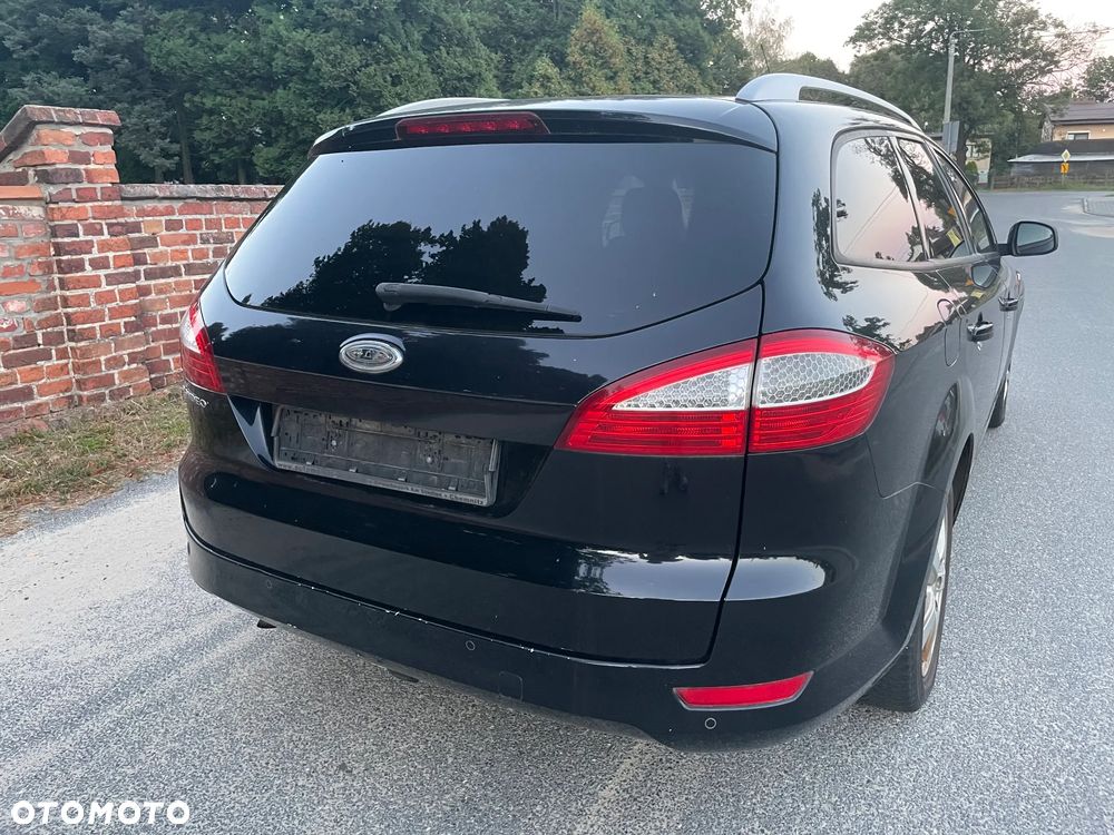 Ford Mondeo 1.6 Ghia - 5