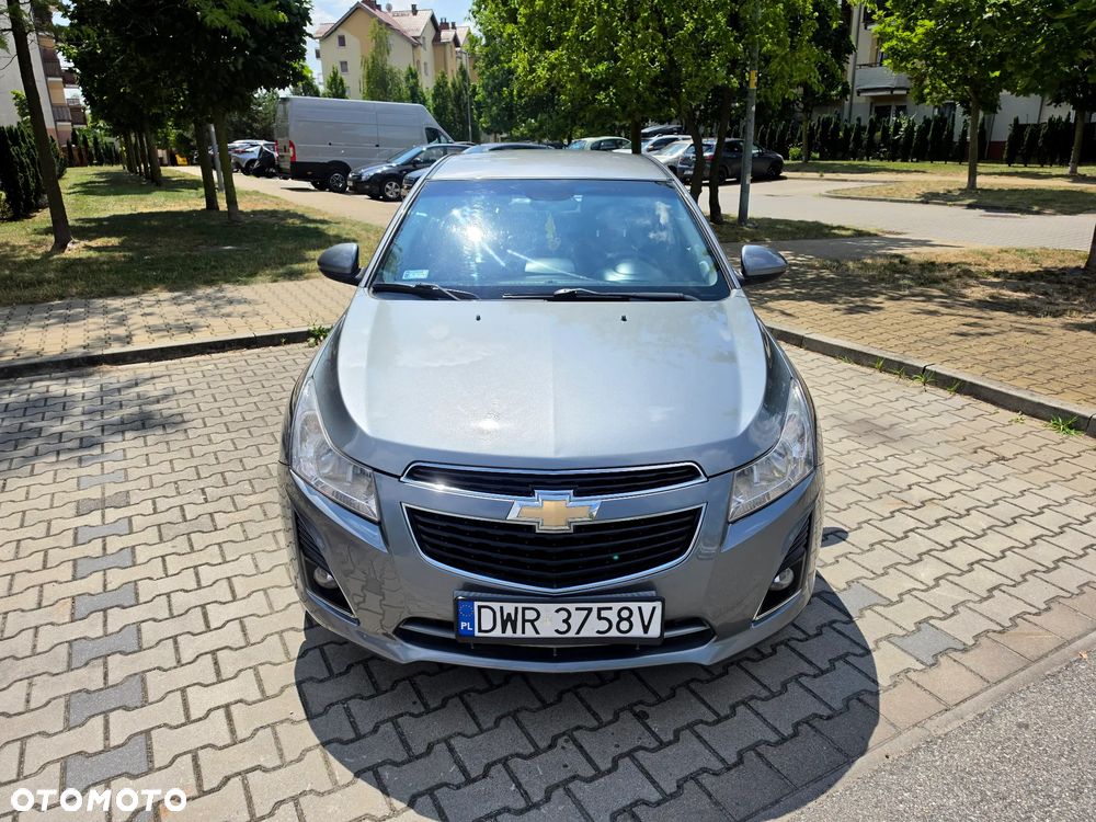 Chevrolet Cruze - 11