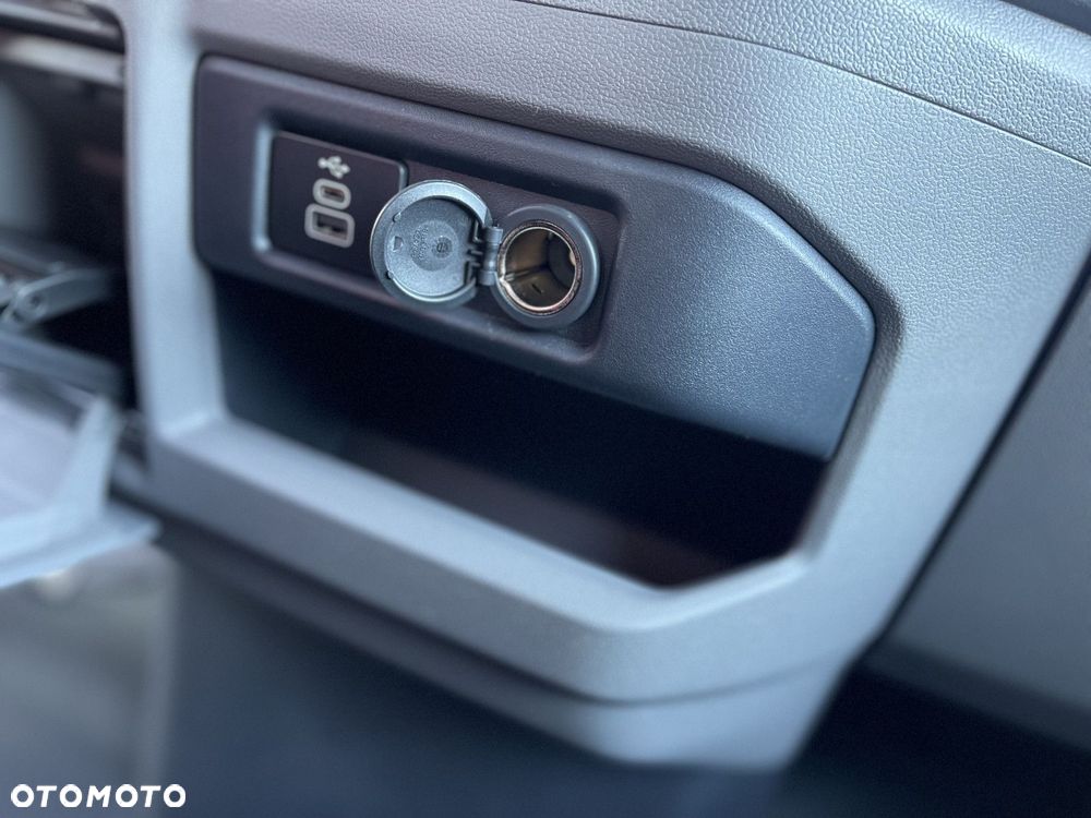 Volkswagen Transporter - 13