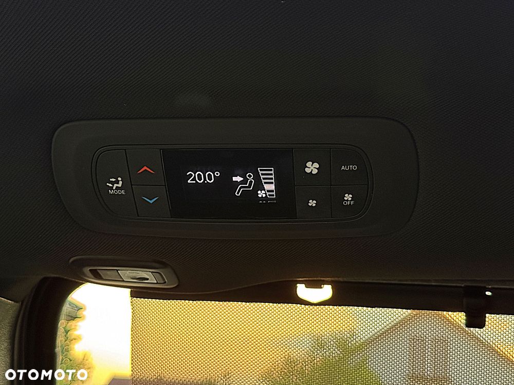 Chrysler Pacifica - 18