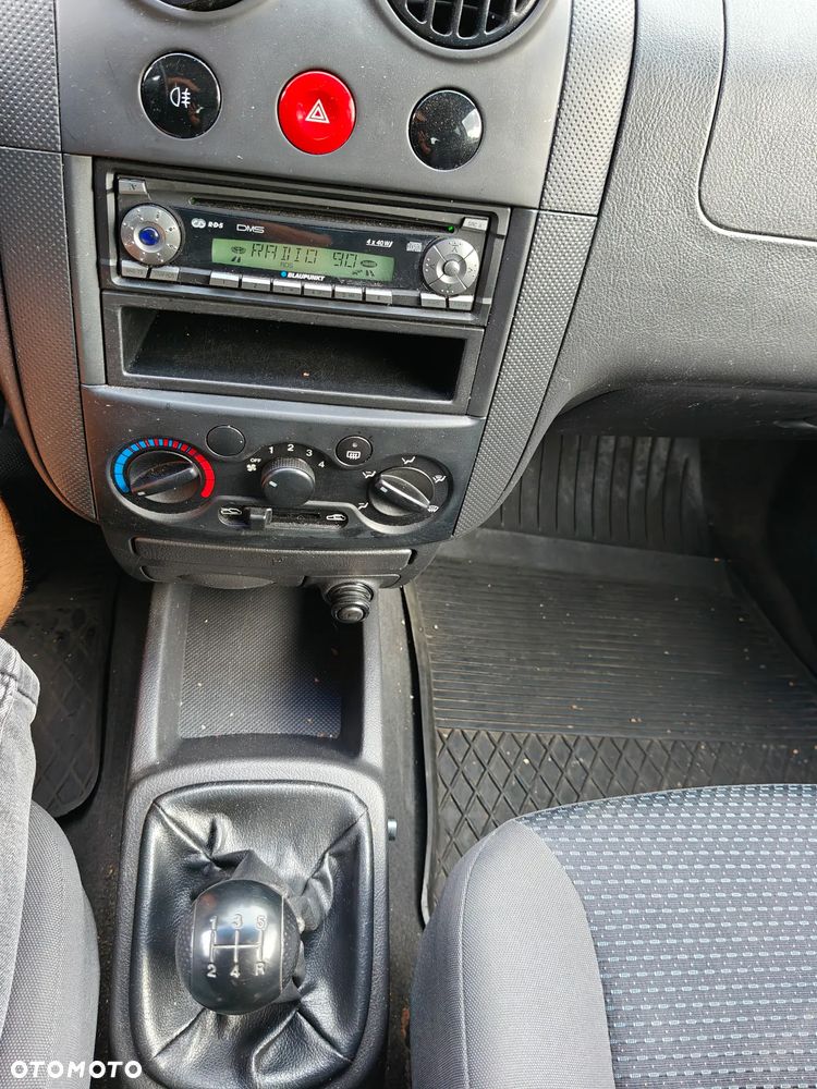 Mazda 2 1.25 Core - 12