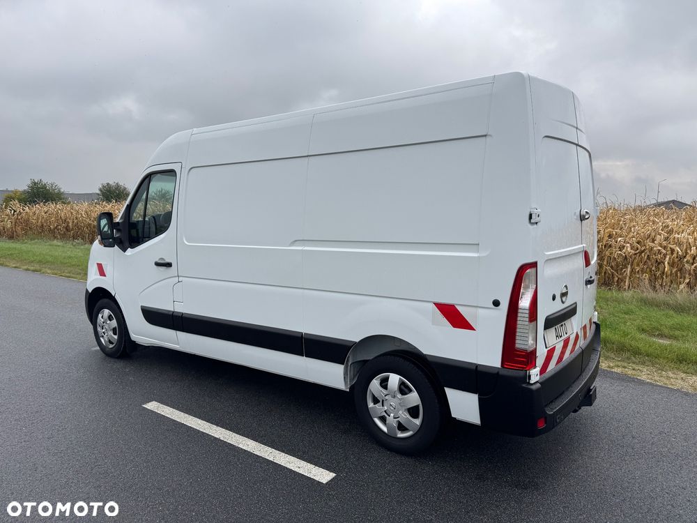 Nissan NV400 - 5