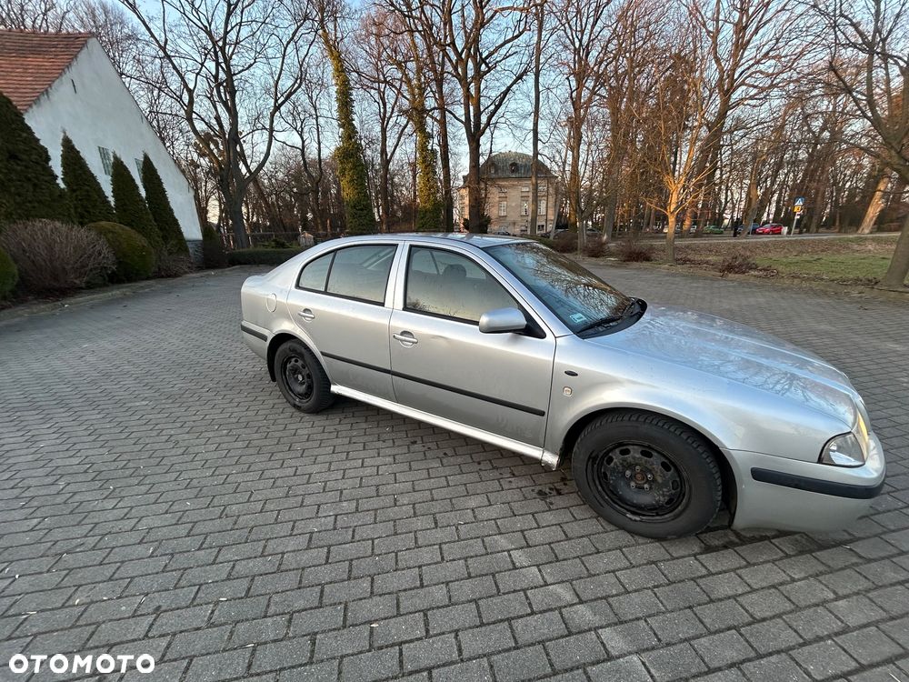 Skoda Octavia 1.9 TDI Ambiente - 4