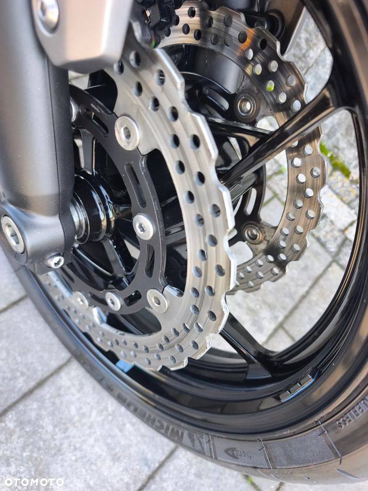 Kawasaki Z 650 - 13