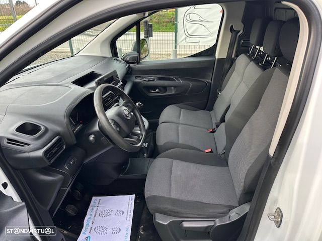 Toyota PROACE CITY 3 LUG. - 13