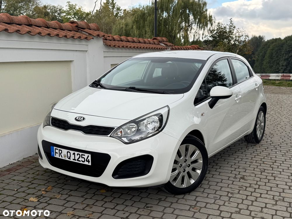 Kia Rio - 6