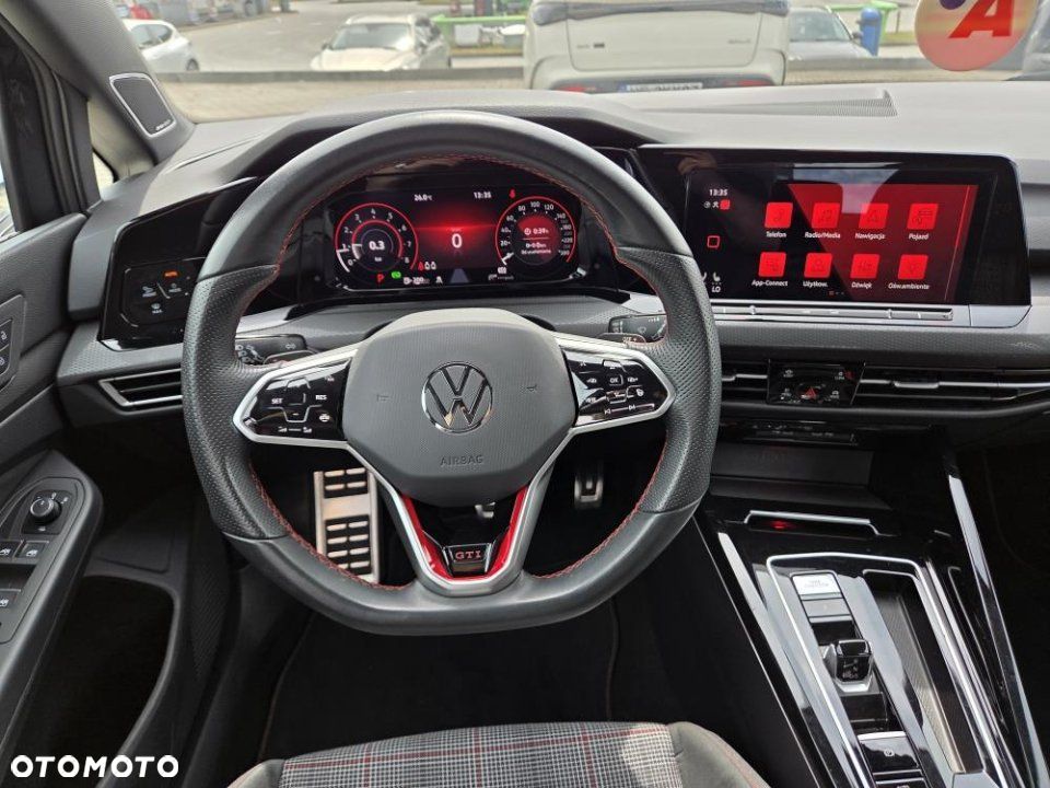Volkswagen Golf - 15