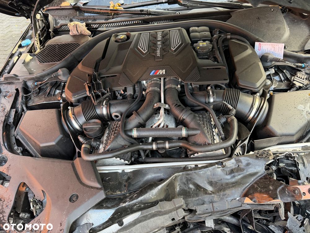 BMW M5 Competition - 6