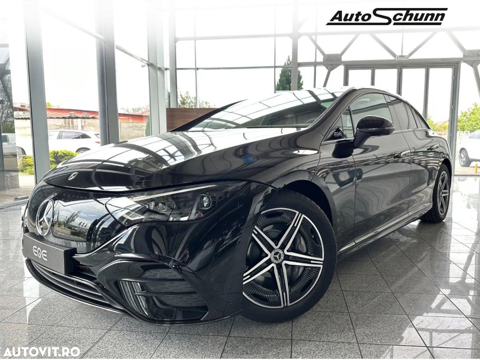 Mercedes-Benz EQE 350+ AMG Line - 1
