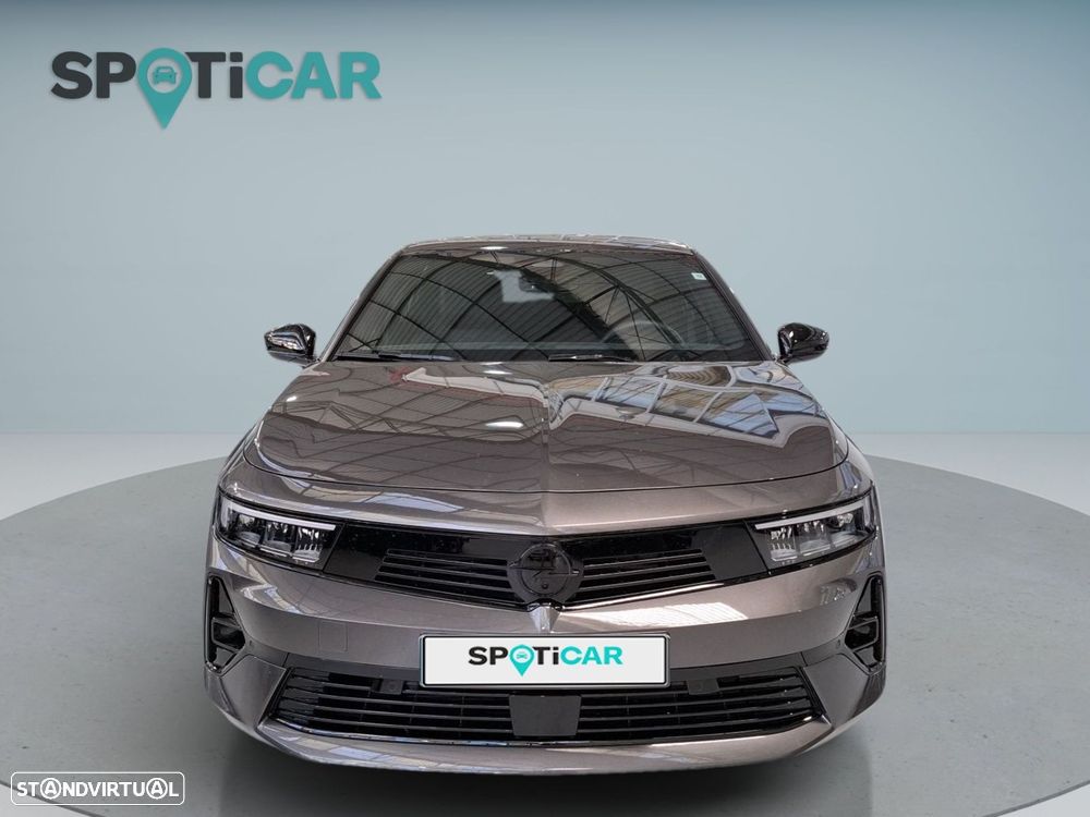 Opel Astra Sports Tourer 1.2 T GS Aut. - 2