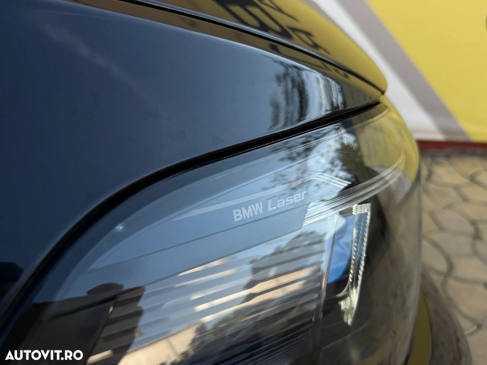 BMW X5 xDrive45e - 13