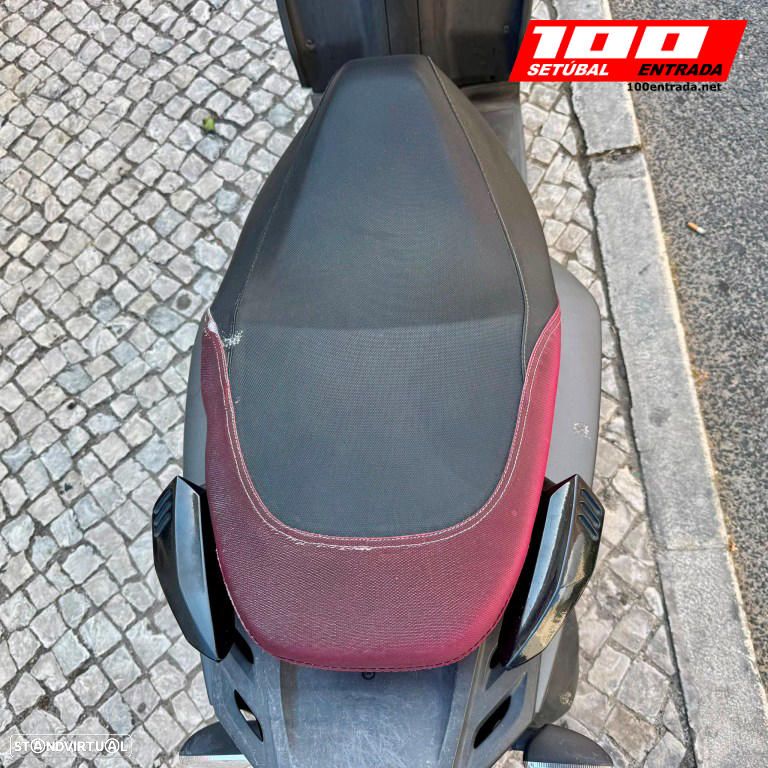 Aprilia SR 125 - 12
