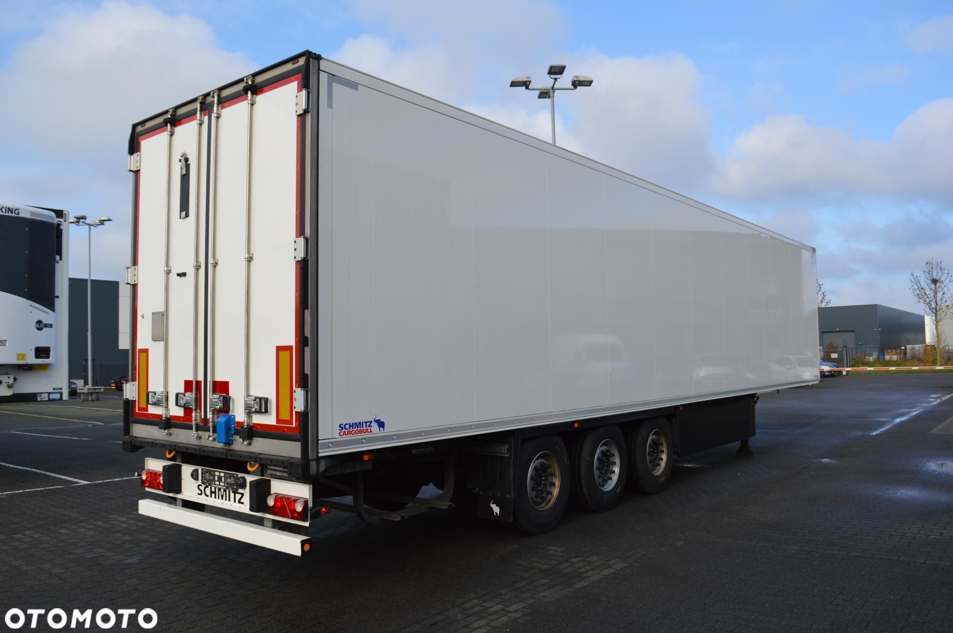 Schmitz Cargobull FP 60 Carrier Vector 1550 - 4