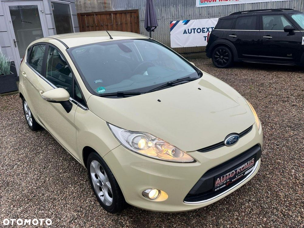 Ford Fiesta 1.25 Ambiente EU5 - 12