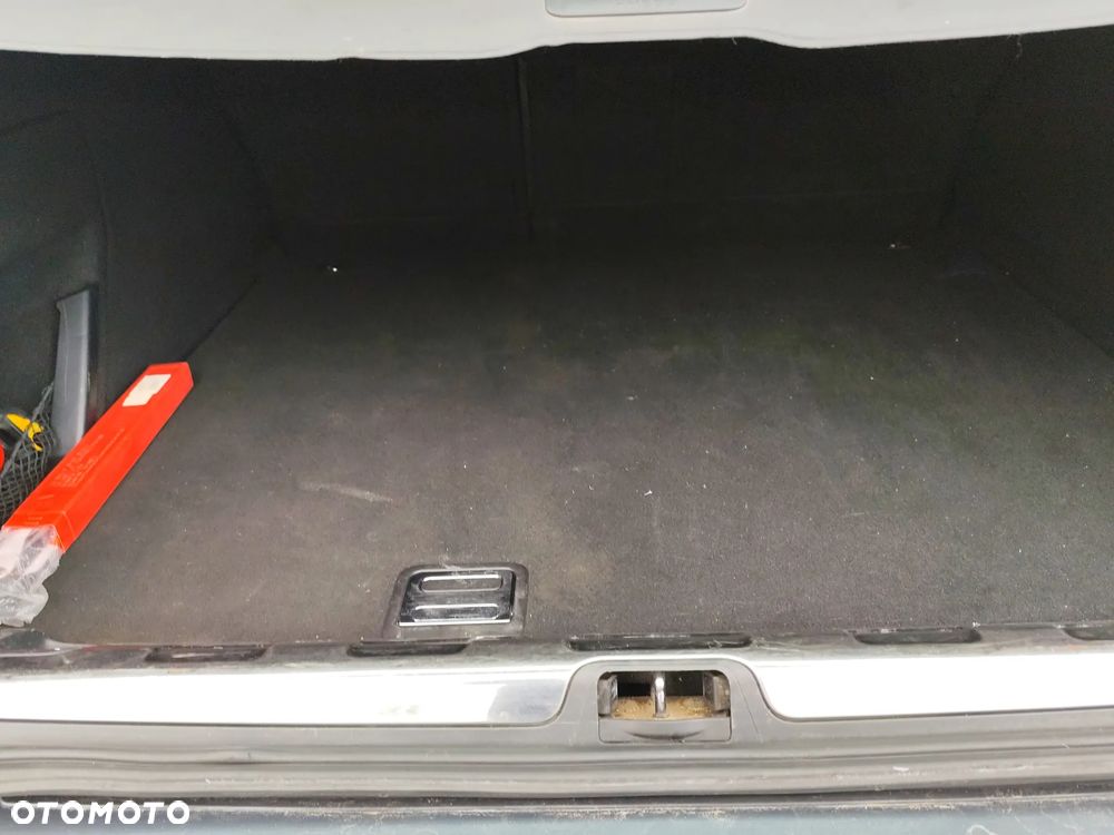 Citroën C5 2.0 HDi Dynamique - 23