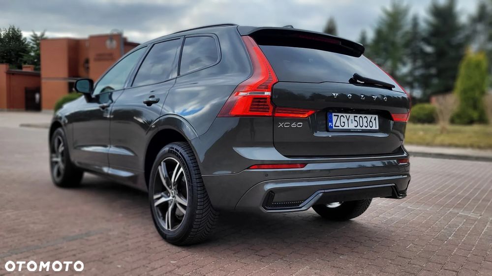 Volvo XC 60 B4 D R-Design - 2