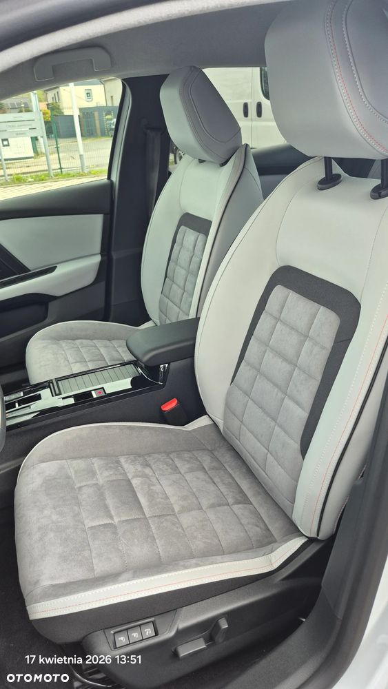 Citroën C4X 1.2 mHEV Max eDCT6 - 12