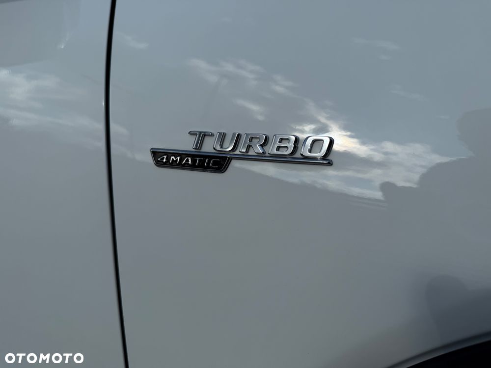 Mercedes-Benz GLB - 24