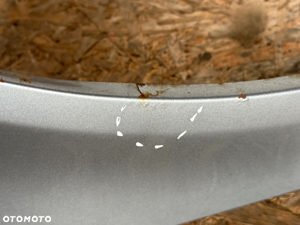 BŁOTNIK PRZEDNI PRAWY AUDI A4 B7 - 5