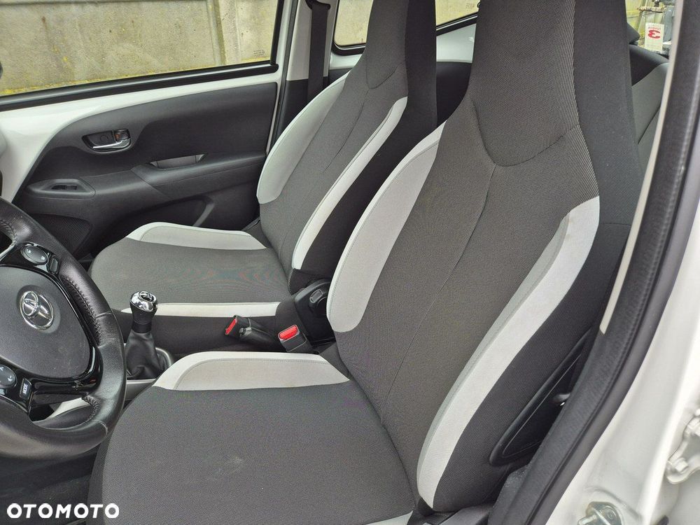 Toyota Aygo - 13