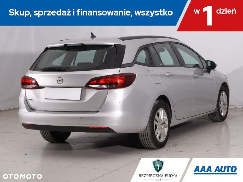 Opel Astra - 7