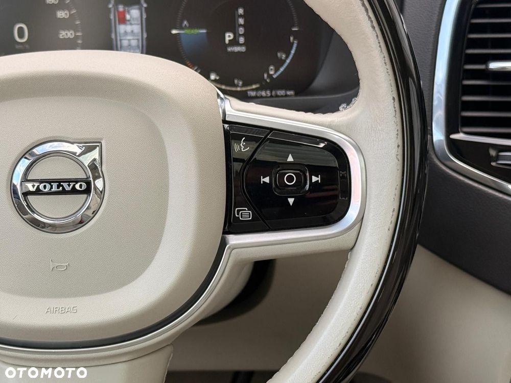 Volvo XC 90 T8 AWD Plug-In Hybrid Inscription 7os - 14