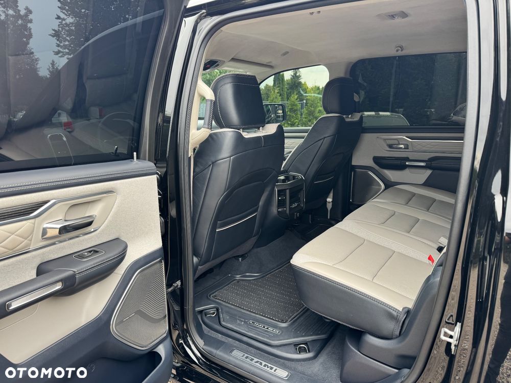 RAM 1500 5.7 Crew Cab Limited - 21