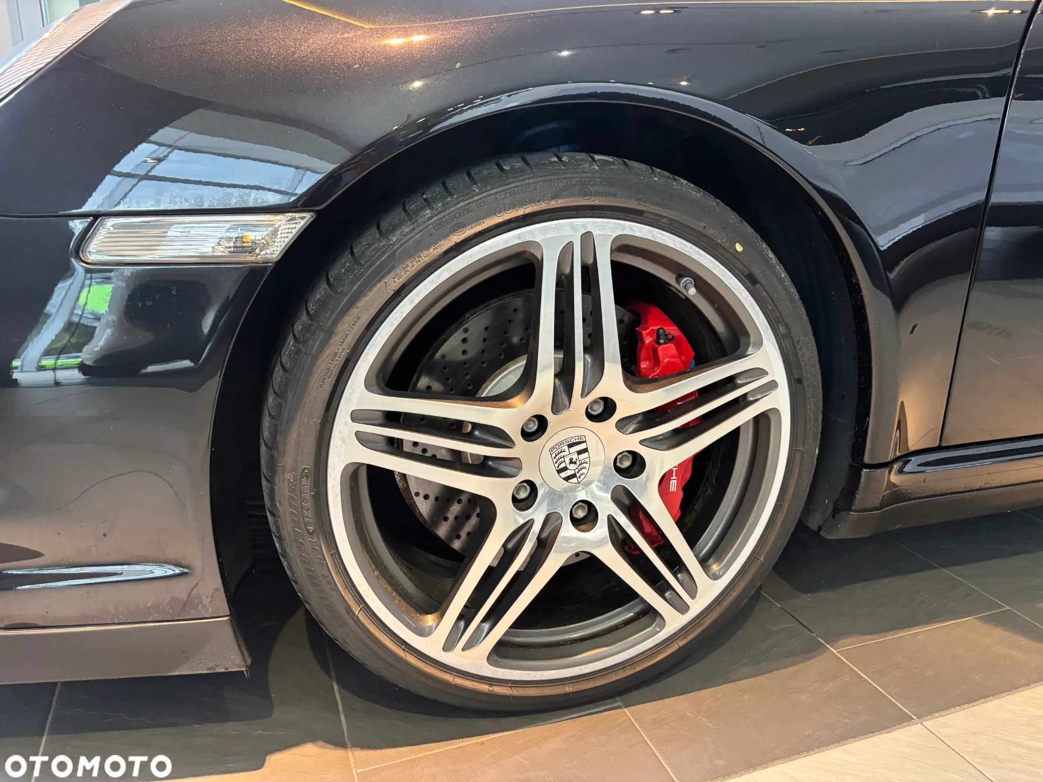 Porsche 911 Turbo Tiptronic S - 27