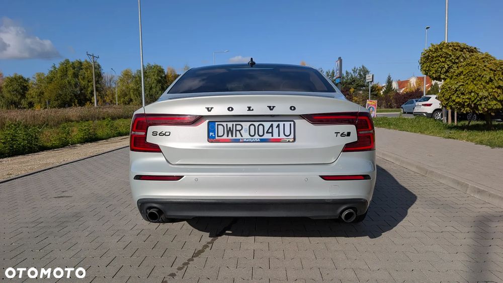 Volvo S60 2019 photo 5