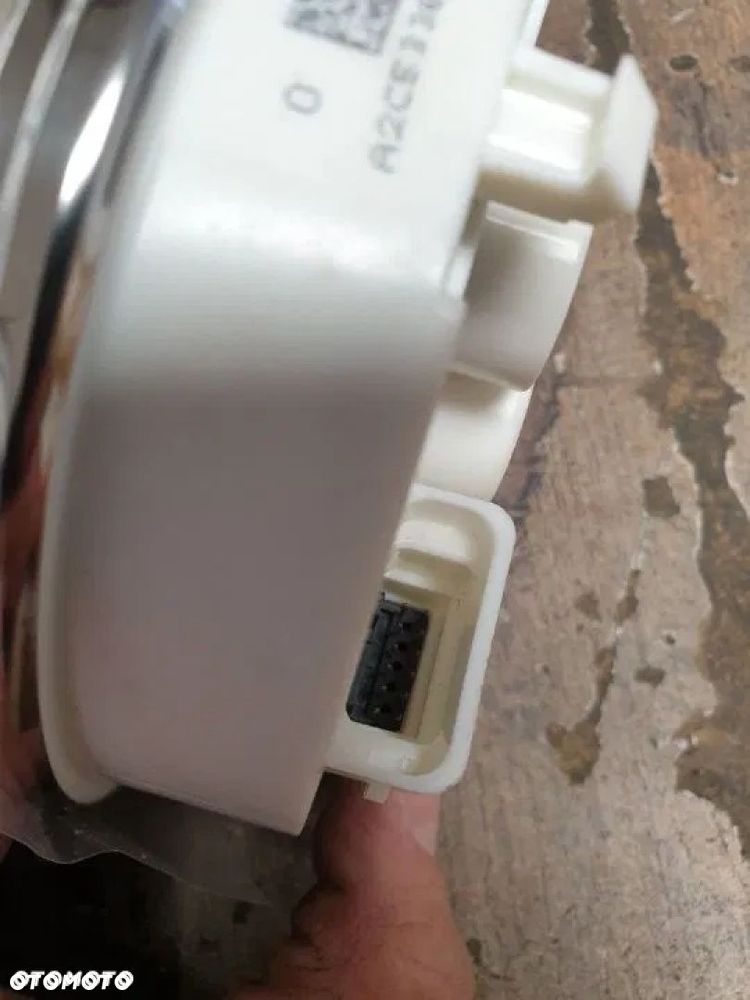 Licznik zegar prędkościomierz Europejski Harley Davidson Softail 67197-11 - 9