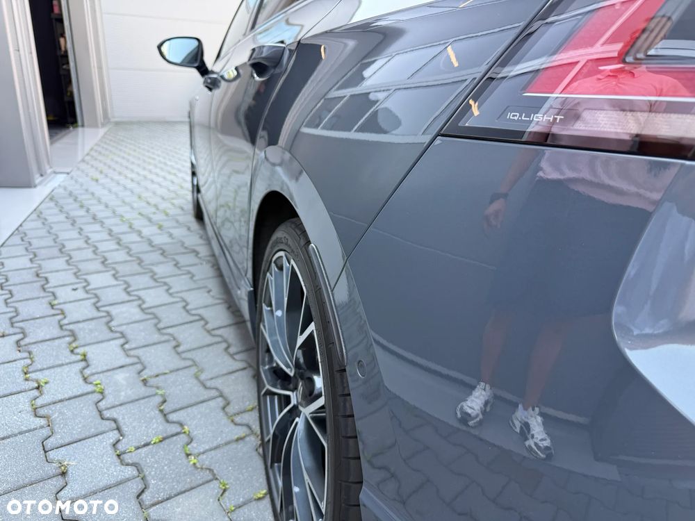 Volkswagen Golf 2.0 TSI 4Motion R DSG - 8