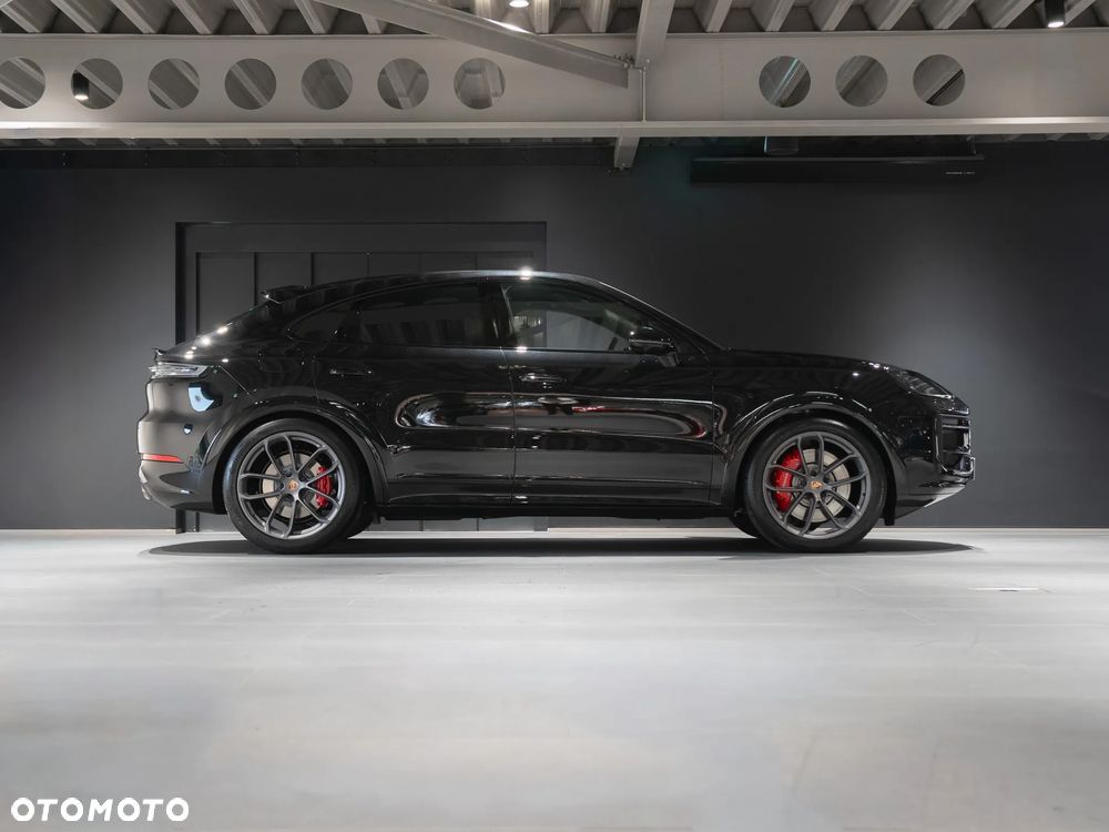 Porsche Cayenne - 6