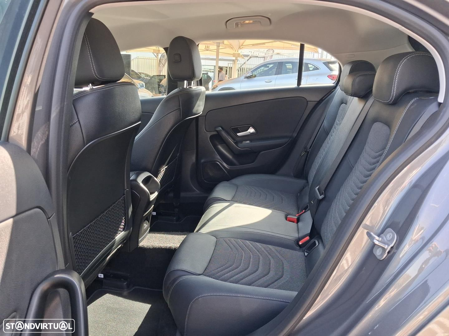 Mercedes-Benz A 200 Standard - 11