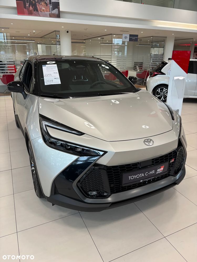 Toyota C-HR 2.0 Hybrid Dynamic Force GR Sport AWD - 2