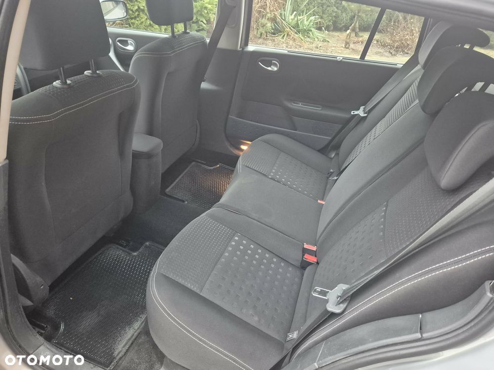 Renault Megane 1.6 16V Dynamique - 24