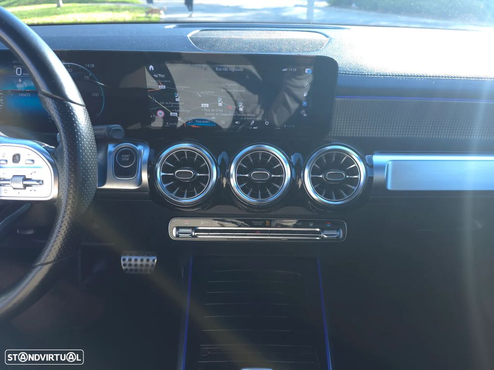 Mercedes-Benz EQB 300 4Matic AMG Line - 24