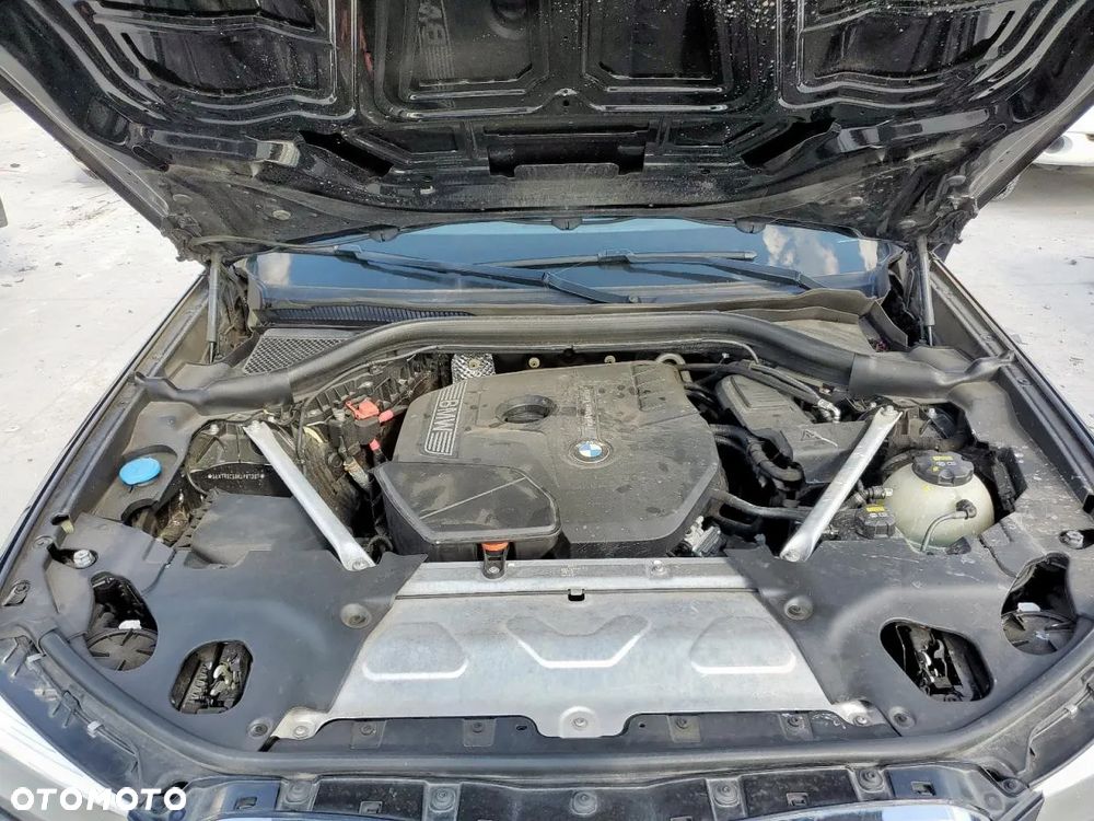 BMW X3 xDrive30i Advantage - 13