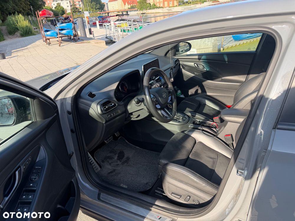 Hyundai i30 N 2.0 T-GDI Performance DCT - 13
