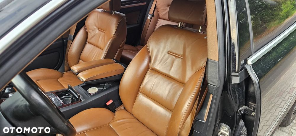 Audi A8 4.2 TDI Quattro - 11