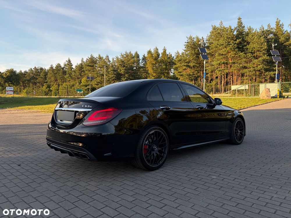 Mercedes-Benz Klasa C AMG 63 S AMG Speedshift MCT 9G - 11