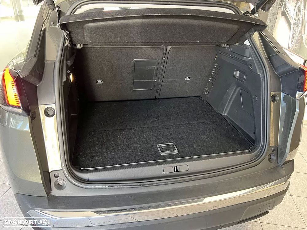 Peugeot 3008 225 e-EAT8 Allure Pack - 25