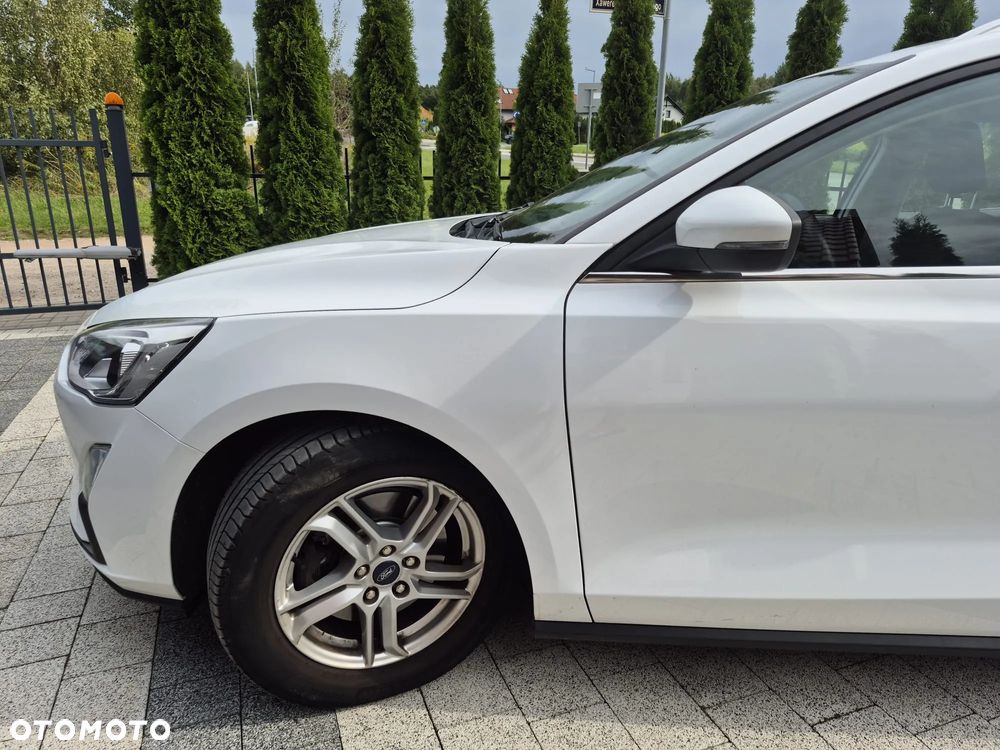 Ford Focus 1.0 EcoBoost Trend ASS - 21