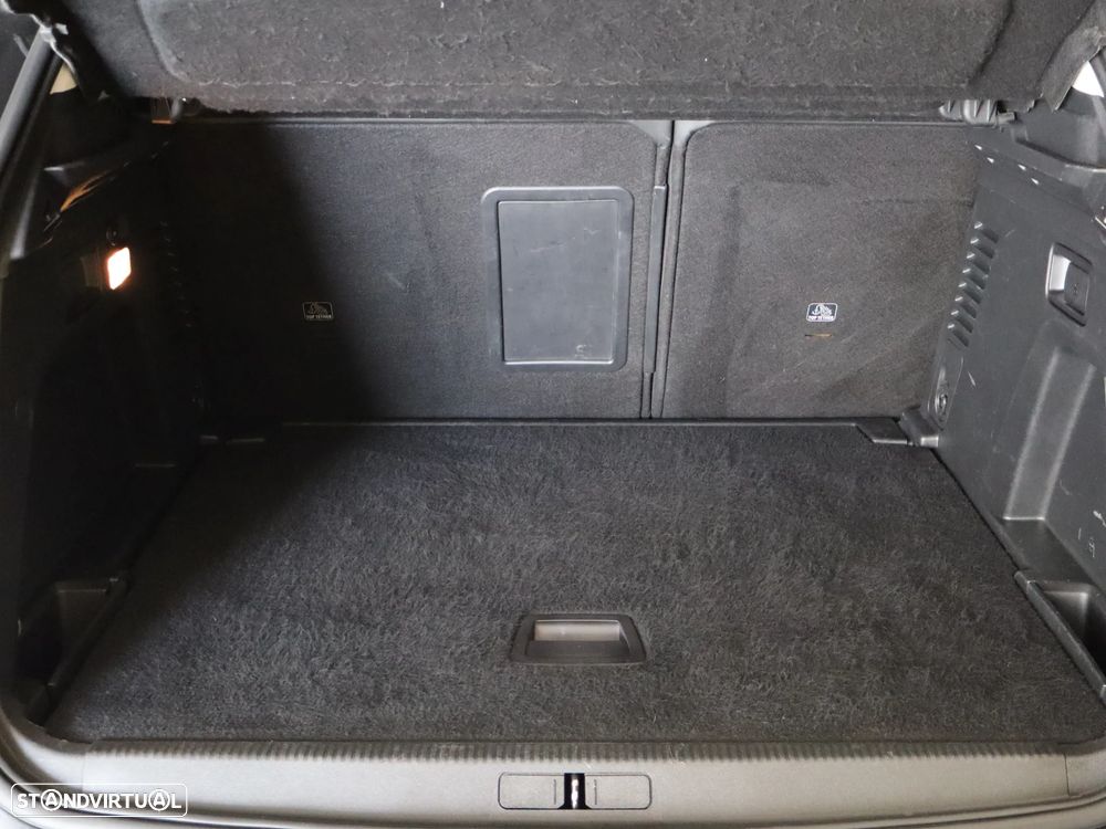 Peugeot 3008 BlueHDi 130 Stop & Start EAT8 Allure - 11