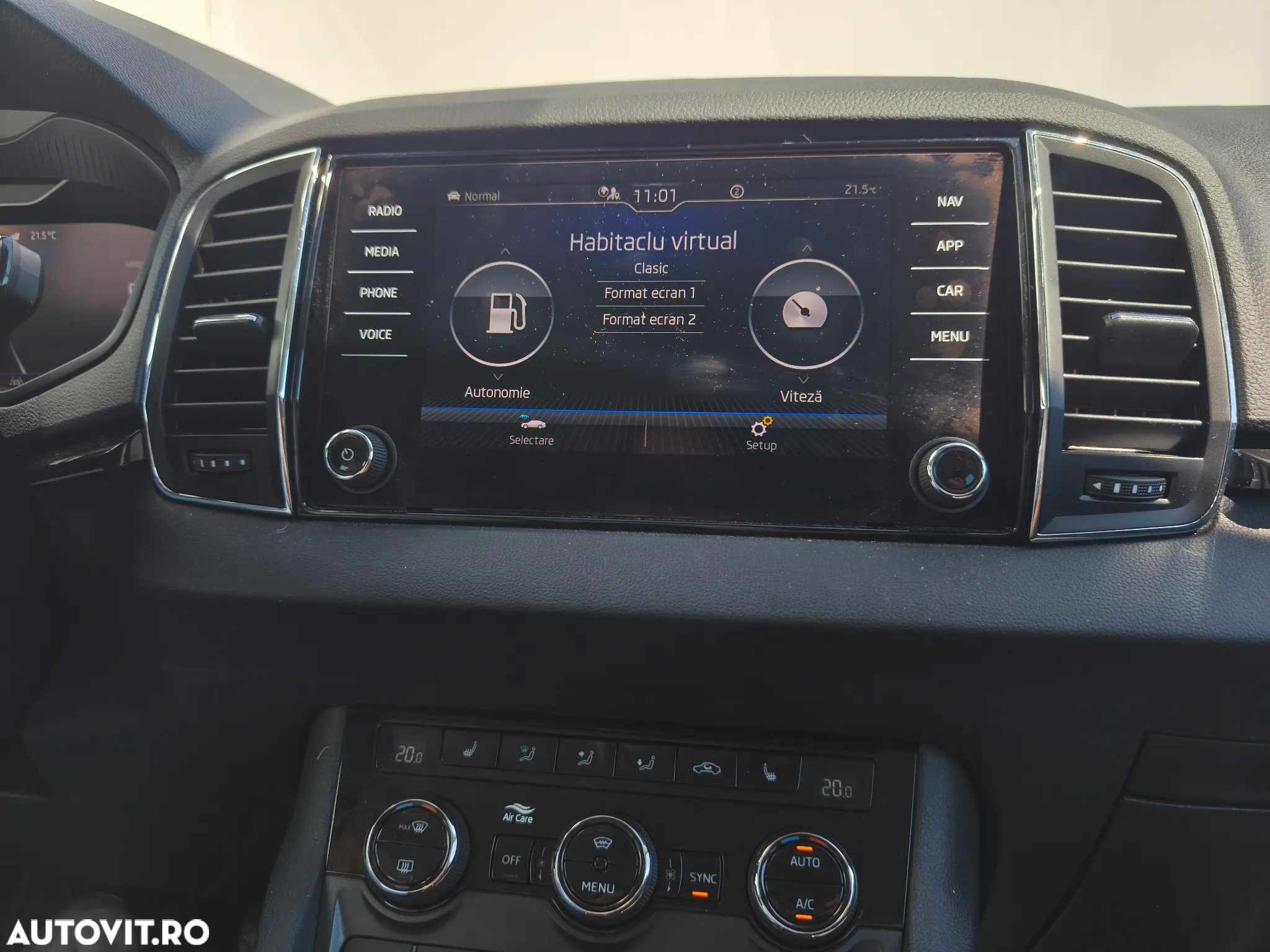 Skoda Karoq 1.5 TSI DSG Selection - 17