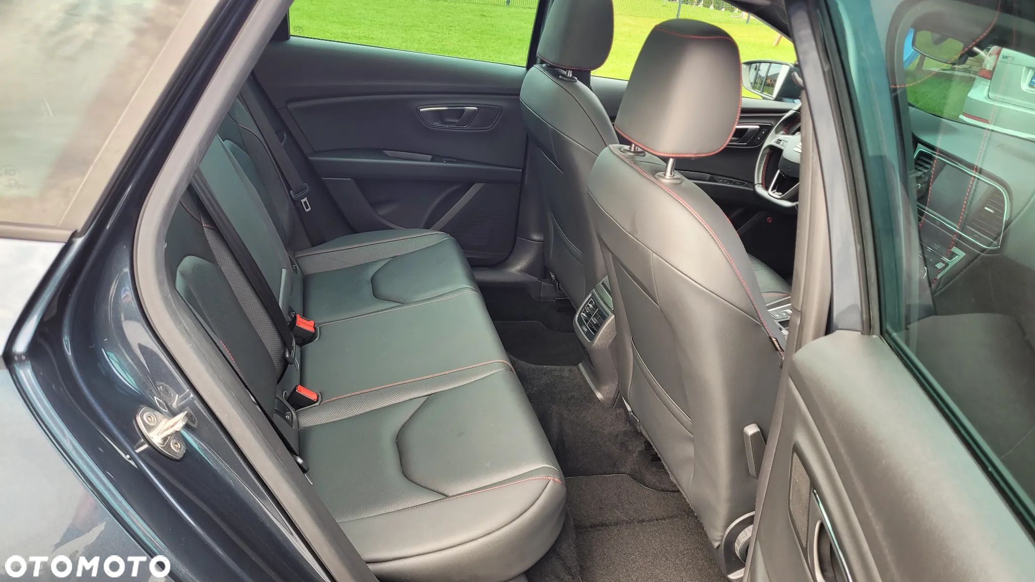 Seat Leon Sportstourer 2.0 TSI OPF DSG FR - 16