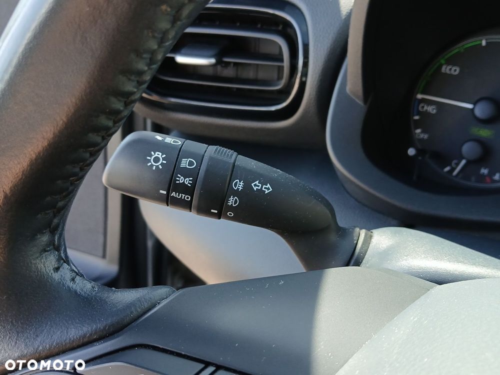 Toyota Yaris Hybrid 1.5 Comfort - 26